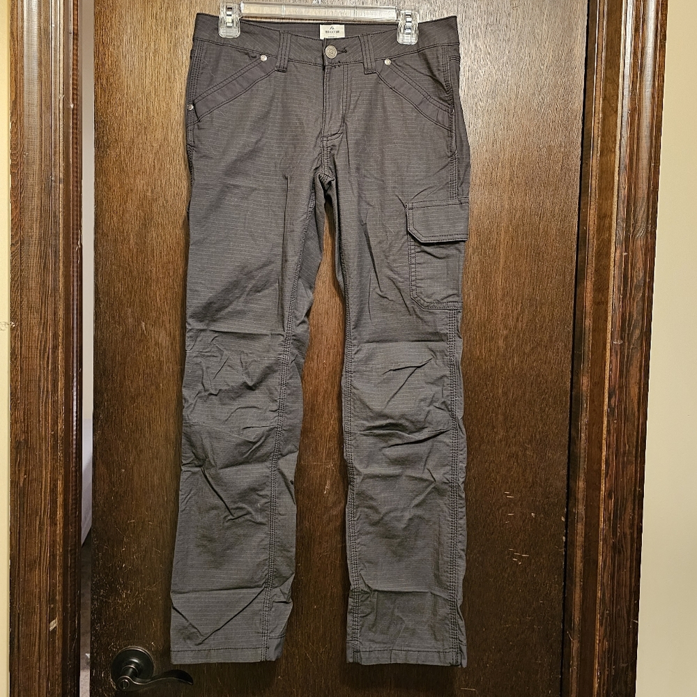 Women's cargo pants